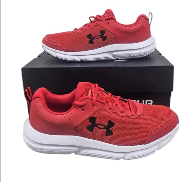Under Armour 3026175 Men\'s Training UA Charged Assert 10